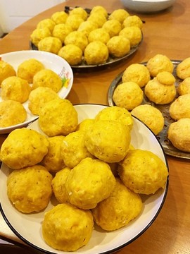 窩窩頭