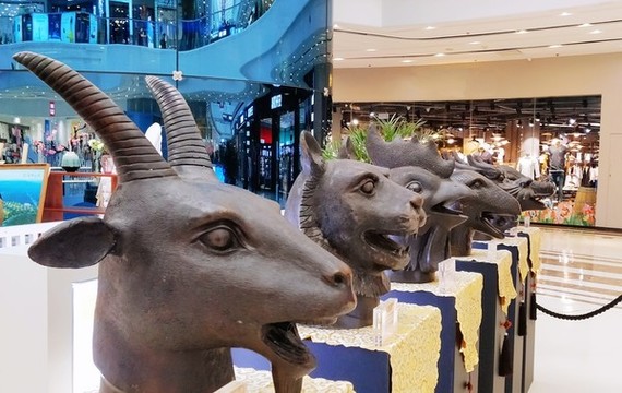 十二獸首銅像