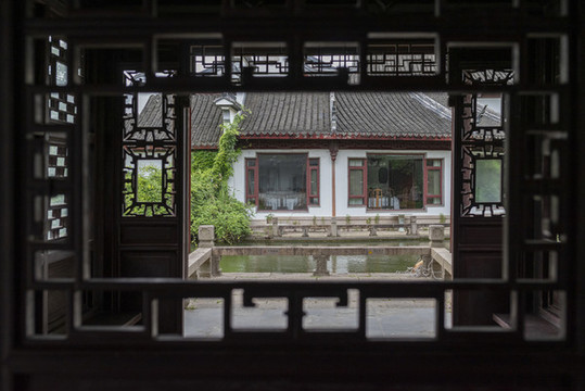 古典園林門框景觀
