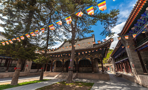 五臺(tái)山寺廟古建筑普化寺大殿