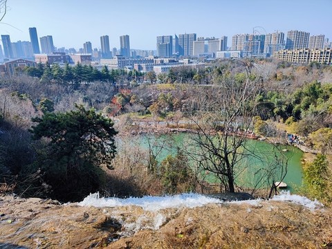 宕口瀑布