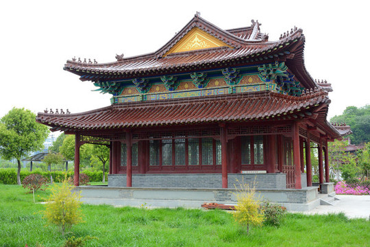 鎮(zhèn)江圌山極樂禪寺