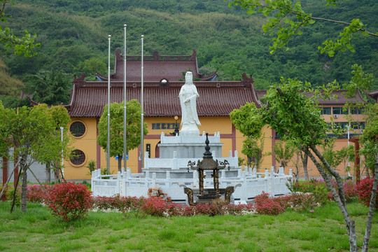 圌山極樂禪寺