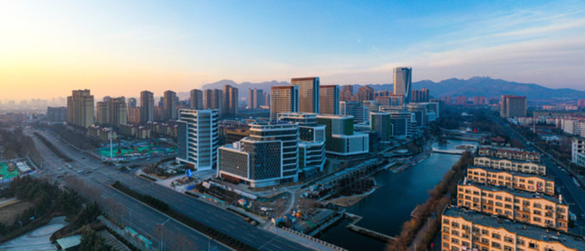 青島院士港
