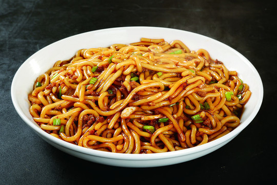 肉沫炒土豆粉