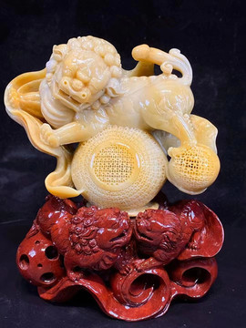 玉雕獅子