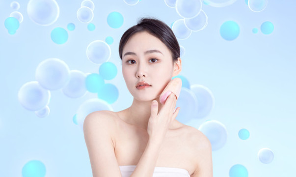 女性醫(yī)療美容概念海報