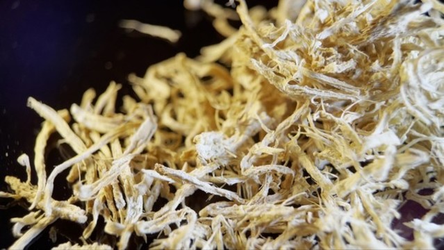 特寫4k旋轉(zhuǎn)姜絲茶