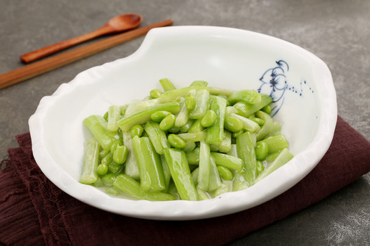 絲瓜燒毛豆