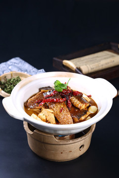 豆腐燒魚(yú)塊