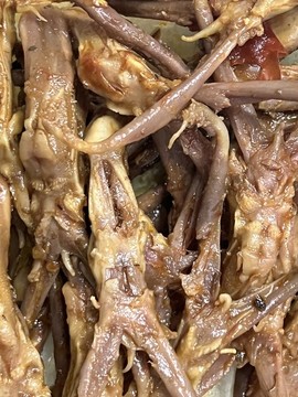 麻辣鴨舌
