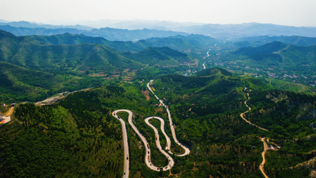 牛角嶺青山公路