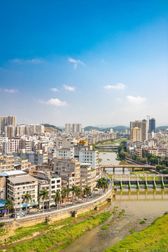 信宜一河兩岸