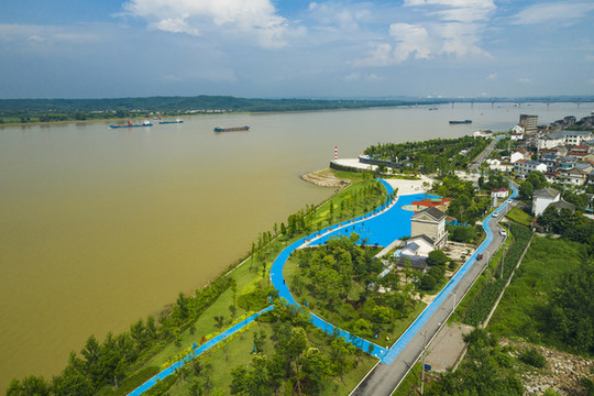 宜都市枝城鎮(zhèn)朝陽廣場