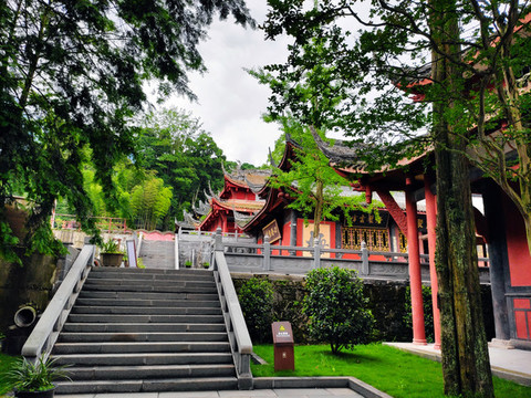 云峰寺石階寺廟樓角