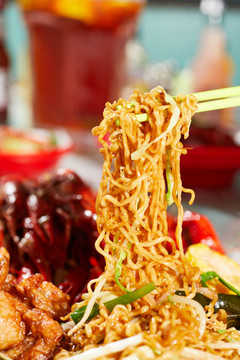 龍蝦串串炒面杯