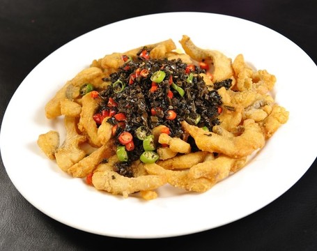 酥魚柳