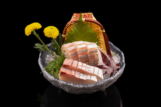 池魚王腩刺身