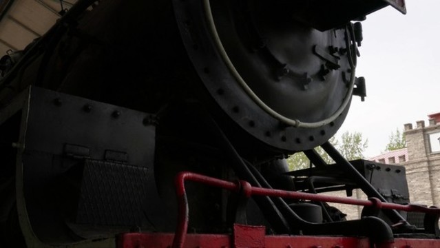 蒸汽火車煤油火車?yán)匣疖囶^