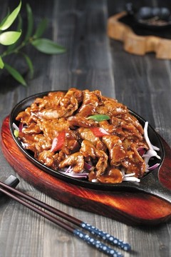 鐵板牛柳