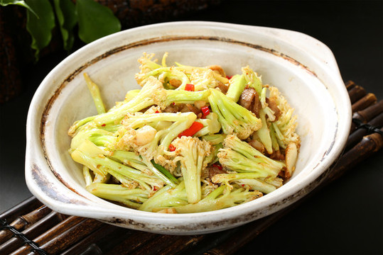 大碗有機(jī)菜花