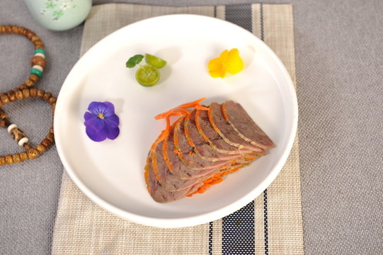 五香牛肉