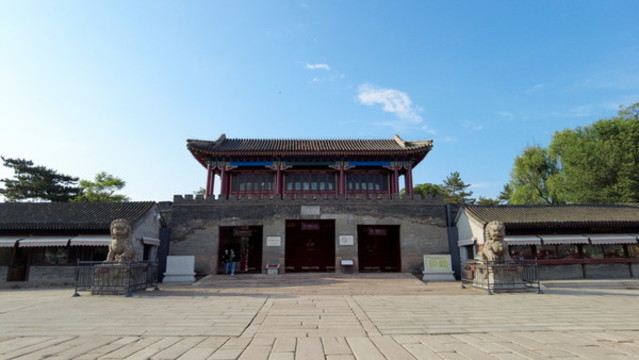 避暑山莊麗正門