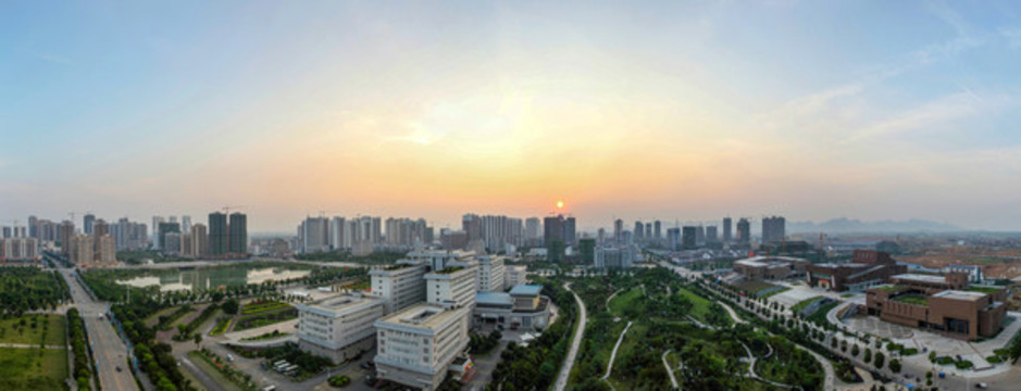 來賓市府晚霞