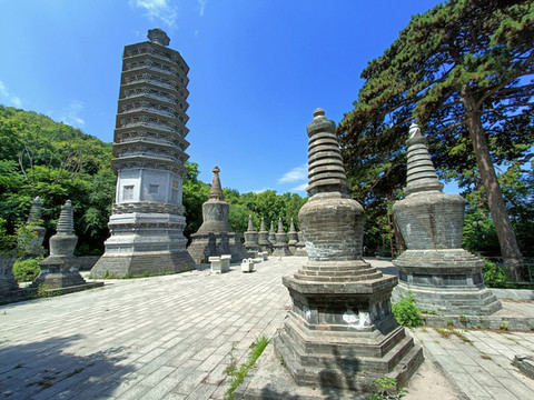 北京戒臺寺塔林