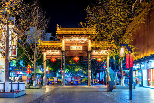 中國江蘇南京夫子廟商業(yè)街夜景
