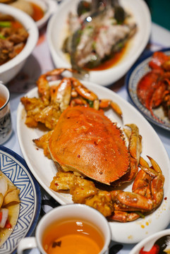 海鮮螃蟹鮑魚龍蝦魚閩菜