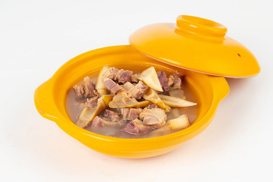臘肉竹筍湯