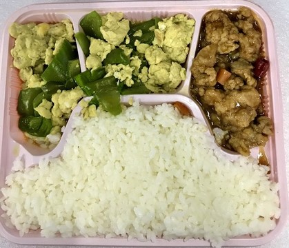 雞蛋炒辣椒滑溜肉丁