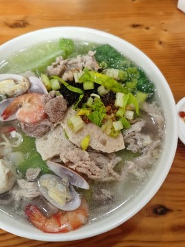 海鮮豬雜粿條