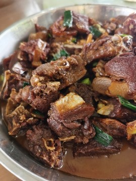燜鴨肉