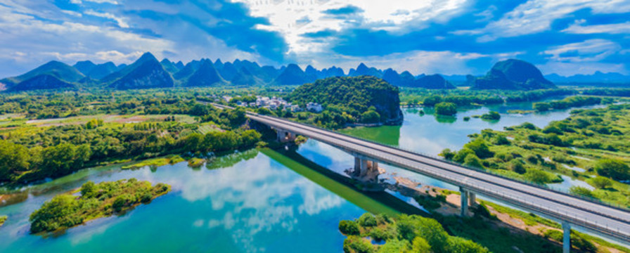 桂林山水風(fēng)光
