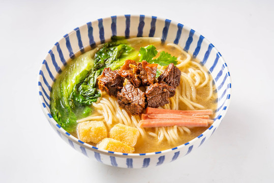 紅燒牛肉米粉