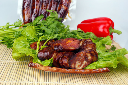 四川農(nóng)家麻辣煙熏香腸