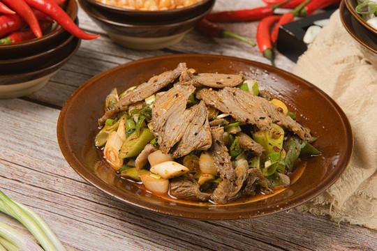 涼拌核桃肉