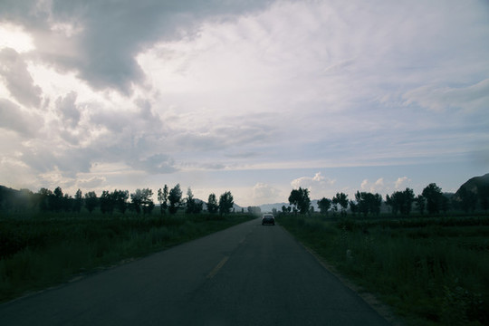 路上的風(fēng)景