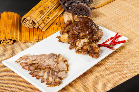 鹵肉