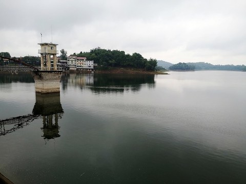 魯班水庫(kù)
