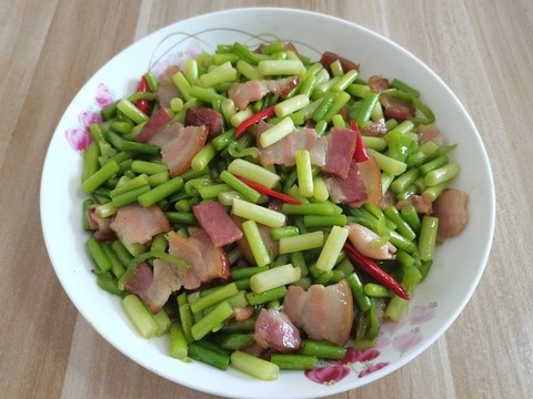 蒜苔炒臘肉