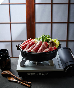 安格斯牛肉壽喜鍋