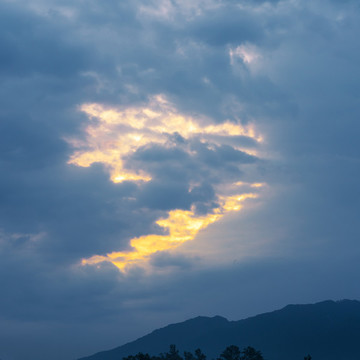 晨光