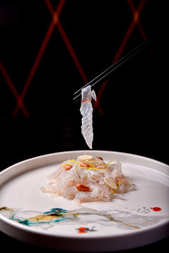 撈生魚片