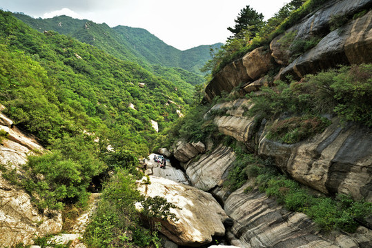 河北石家莊平山縣藤龍山風(fēng)景區(qū)