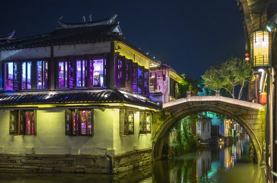 周莊古鎮(zhèn)唯美夜色