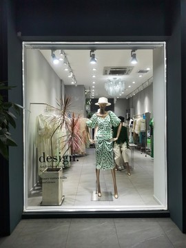 女裝櫥窗