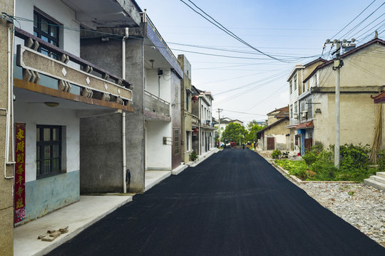 鄉(xiāng)村道路黑化